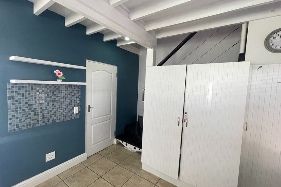 2 Bedroom Property for Sale in Keurboomstrand Western Cape